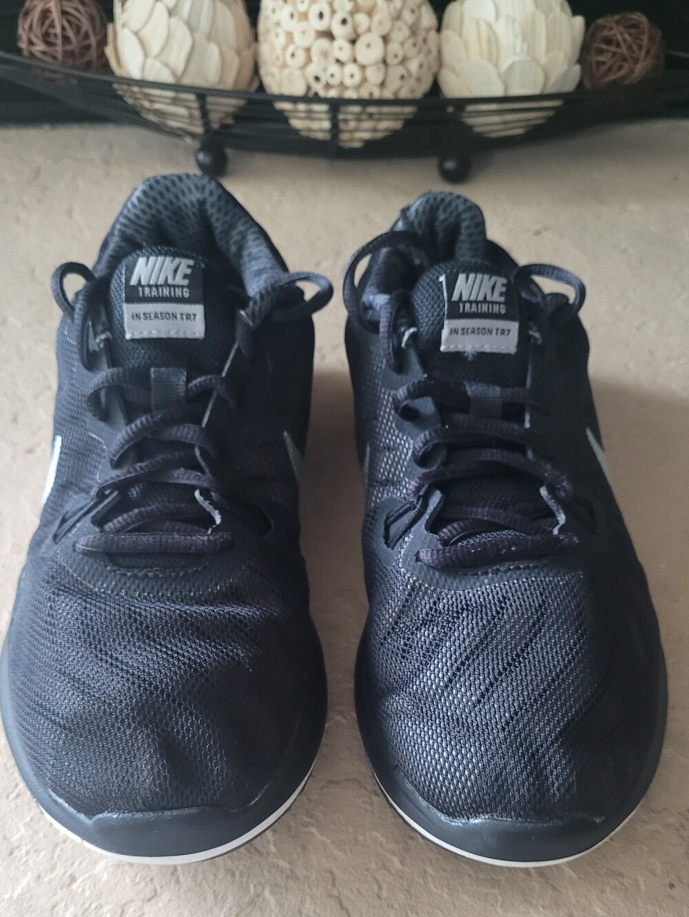 Size 7 Nike In Season TR 7 Black Running Women Sneakers 909009-001 - Picture 1 of 7